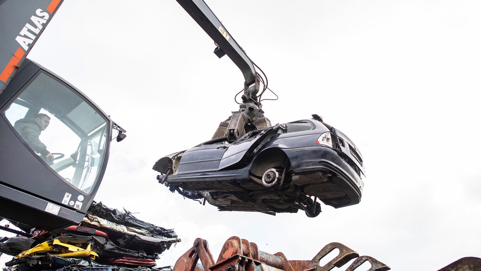 Was passiert mit alten Autos? Die Frage des Tages Kinder