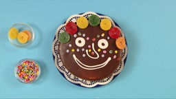 S949 Kuchen dekorieren