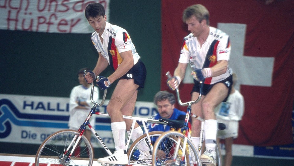 Werner und Jürgen King bei einem Spiel für die deutsche Nationalmannschaft 1992.