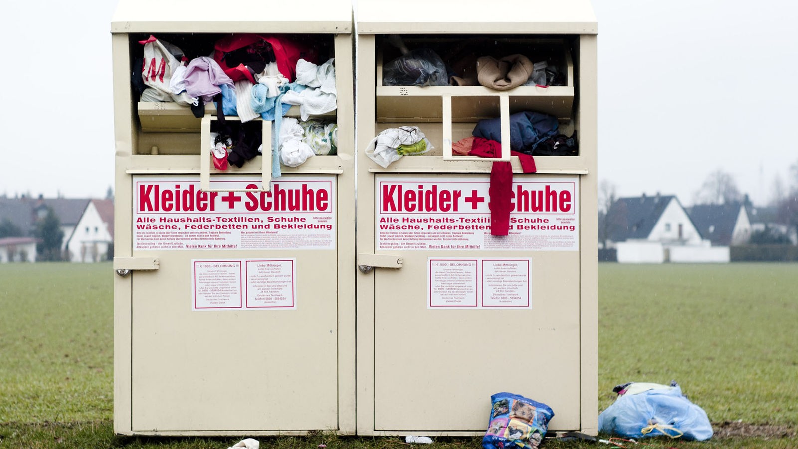 Dortmund wants to allow fewer used clothing containers – Ruhr area – News