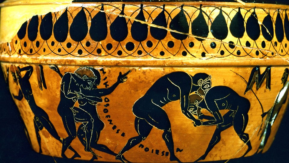Griechische Amphore zeigt kämpfende Männer (ca. 530 vor Christus)