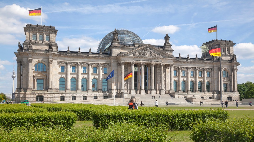 Außenaufnahme des Reichstagsgebäudes