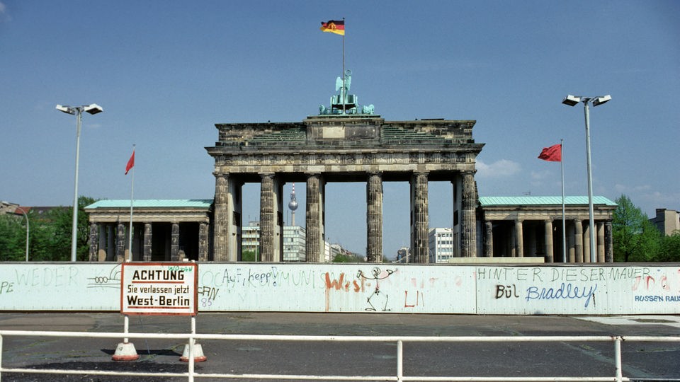 Berliner Mauer vor dem Brandenburger Tor.