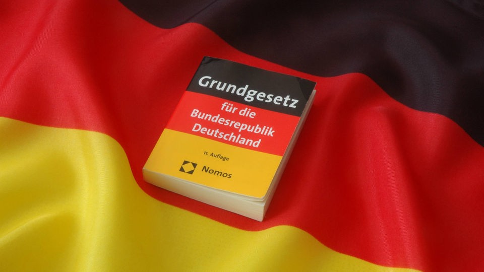 Das Grundgesetz der Bundesrepublik Deutschland.