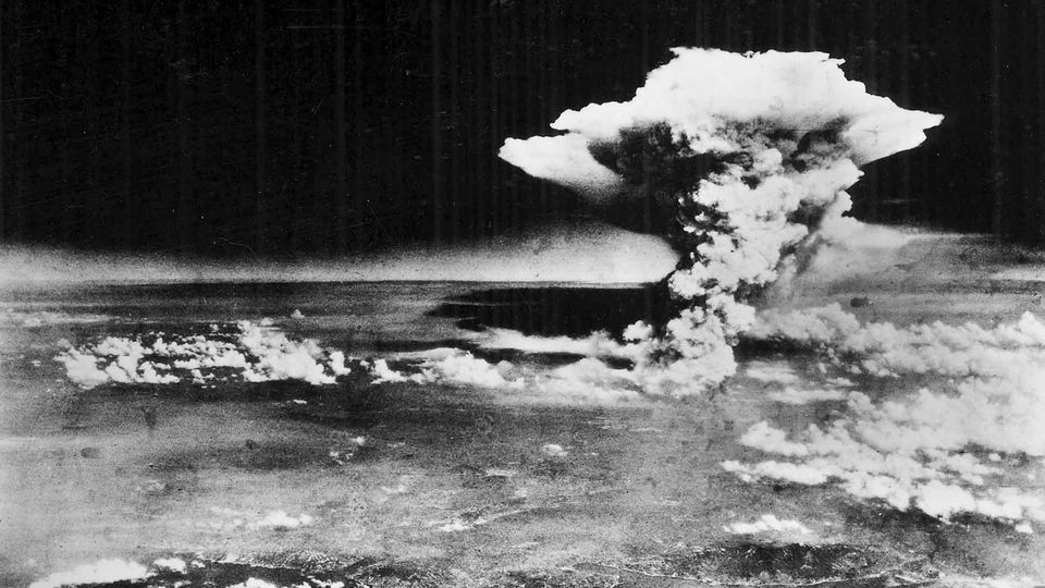 Atompilz über Hiroshima.